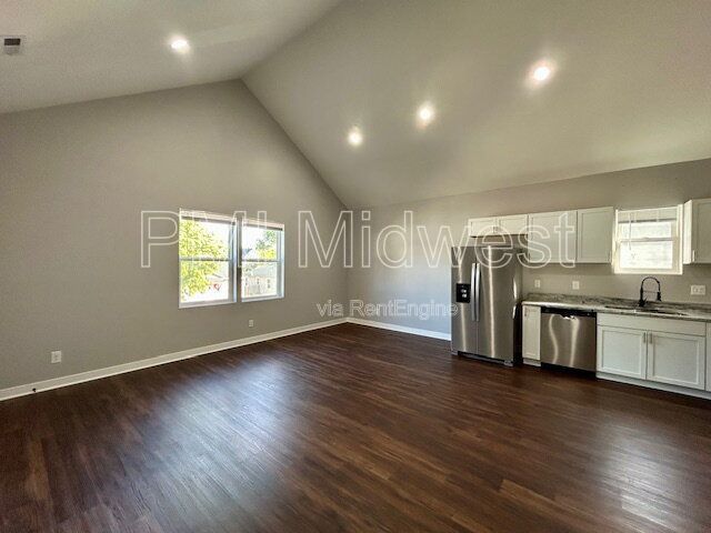 3 Bedroom 2 Bath Duplex in the Heart of Indianapolis property image