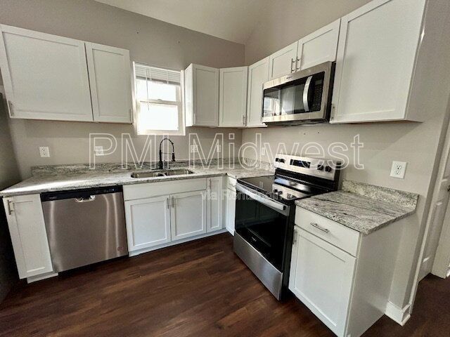 3 Bedroom 2 Bath Duplex in the Heart of Indianapolis property image