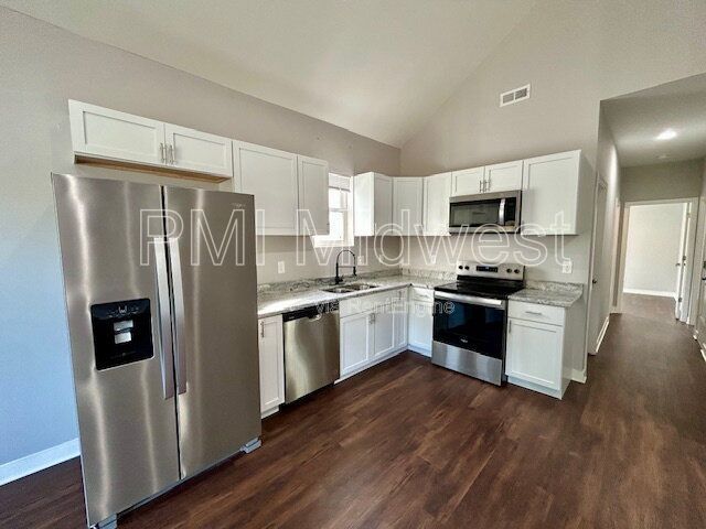 3 Bedroom 2 Bath Duplex in the Heart of Indianapolis property image