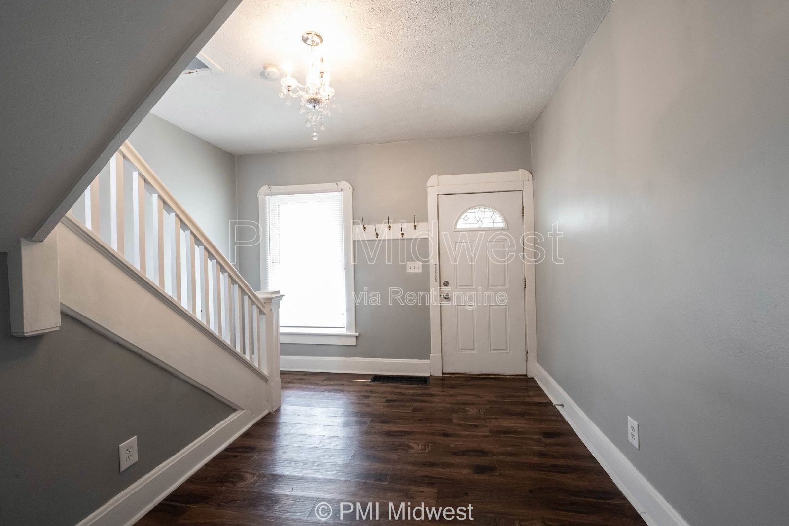 Charming 2 Bed Duplex in Indianapolis with Spacious Layout and Prime Location! property image