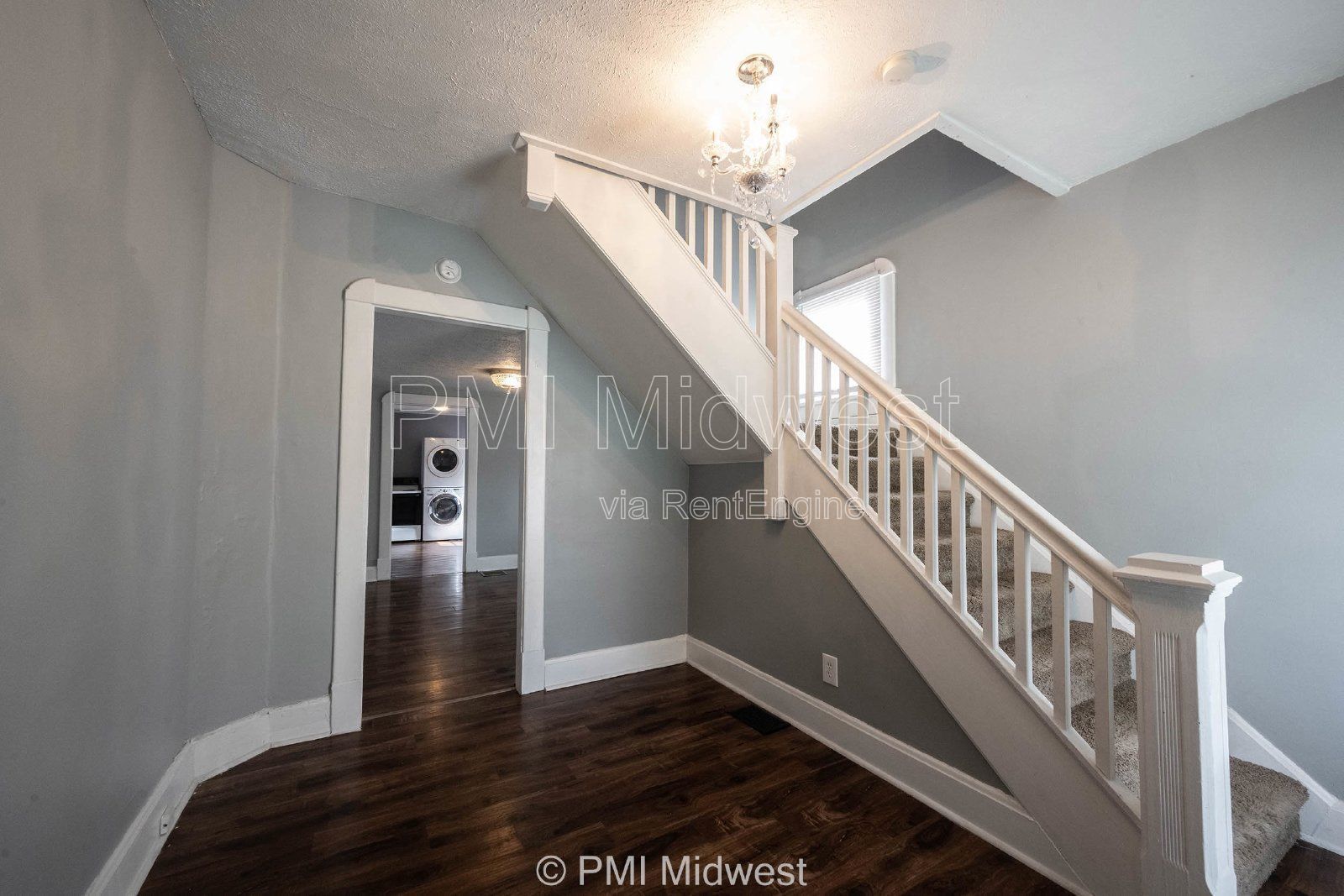 Charming 2 Bed Duplex in Indianapolis with Spacious Layout and Prime Location! property image