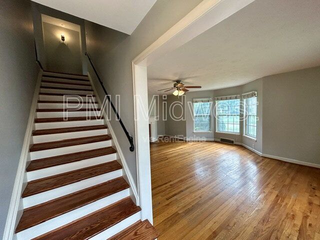 Elegant 2-Bedroom Condo in Broad Ripple with Gated Entry & Private Garage property image