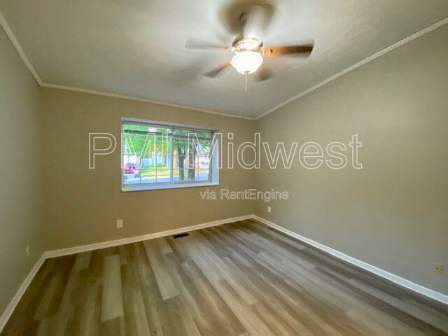 Ranch Style Home in Center Grove property image