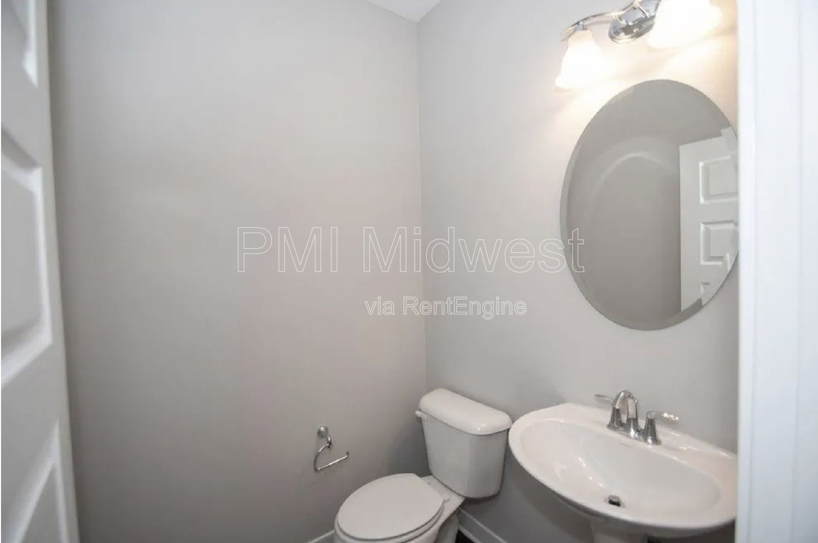 Spacious 3-Bed, 2.5 Bath Condo Gem in Prime Carmel Location!!! property image