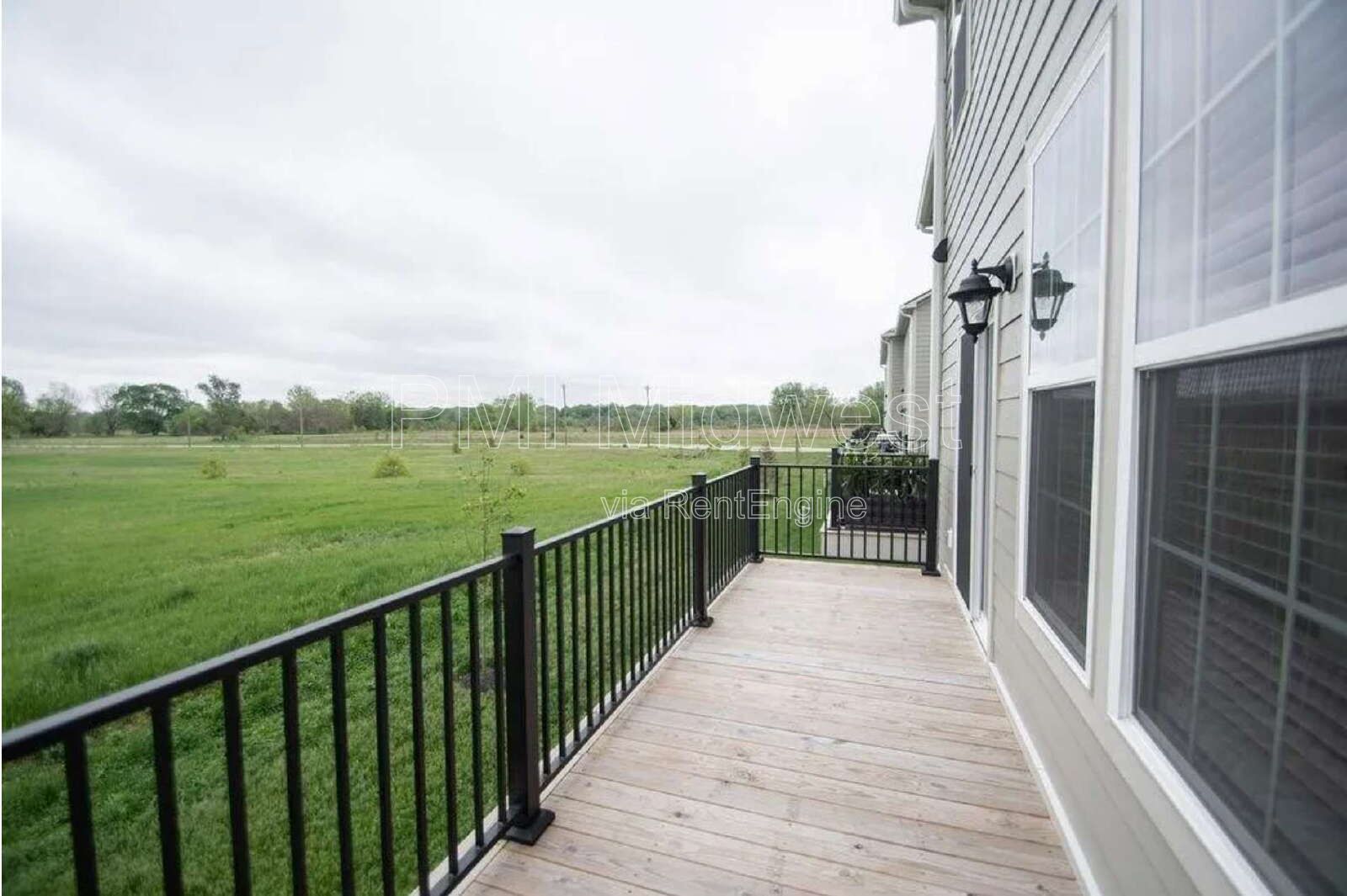Spacious 3-Bed, 2.5 Bath Condo Gem in Prime Carmel Location!!! property image
