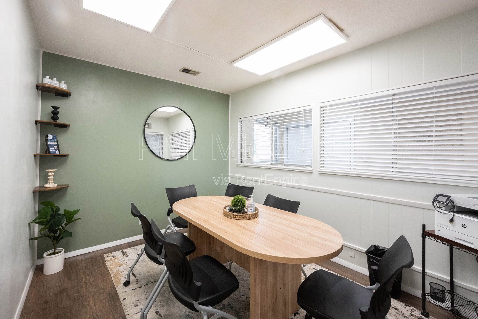Professional Office/Retail Space Near I-465 & Keystone property image