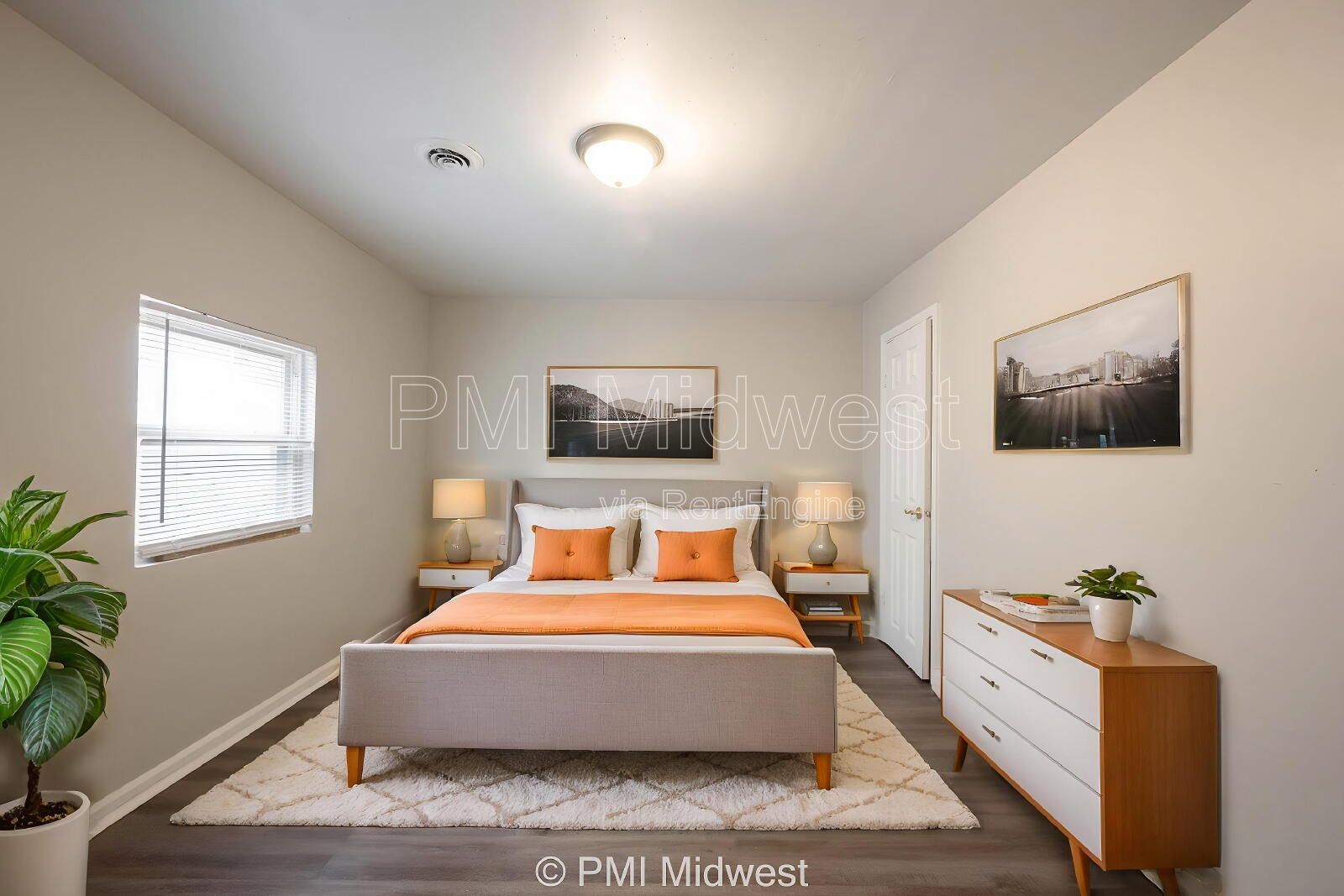 Modern Duplex in Prime Location - Perfect Rental Opportunity in Indianapolis! property image