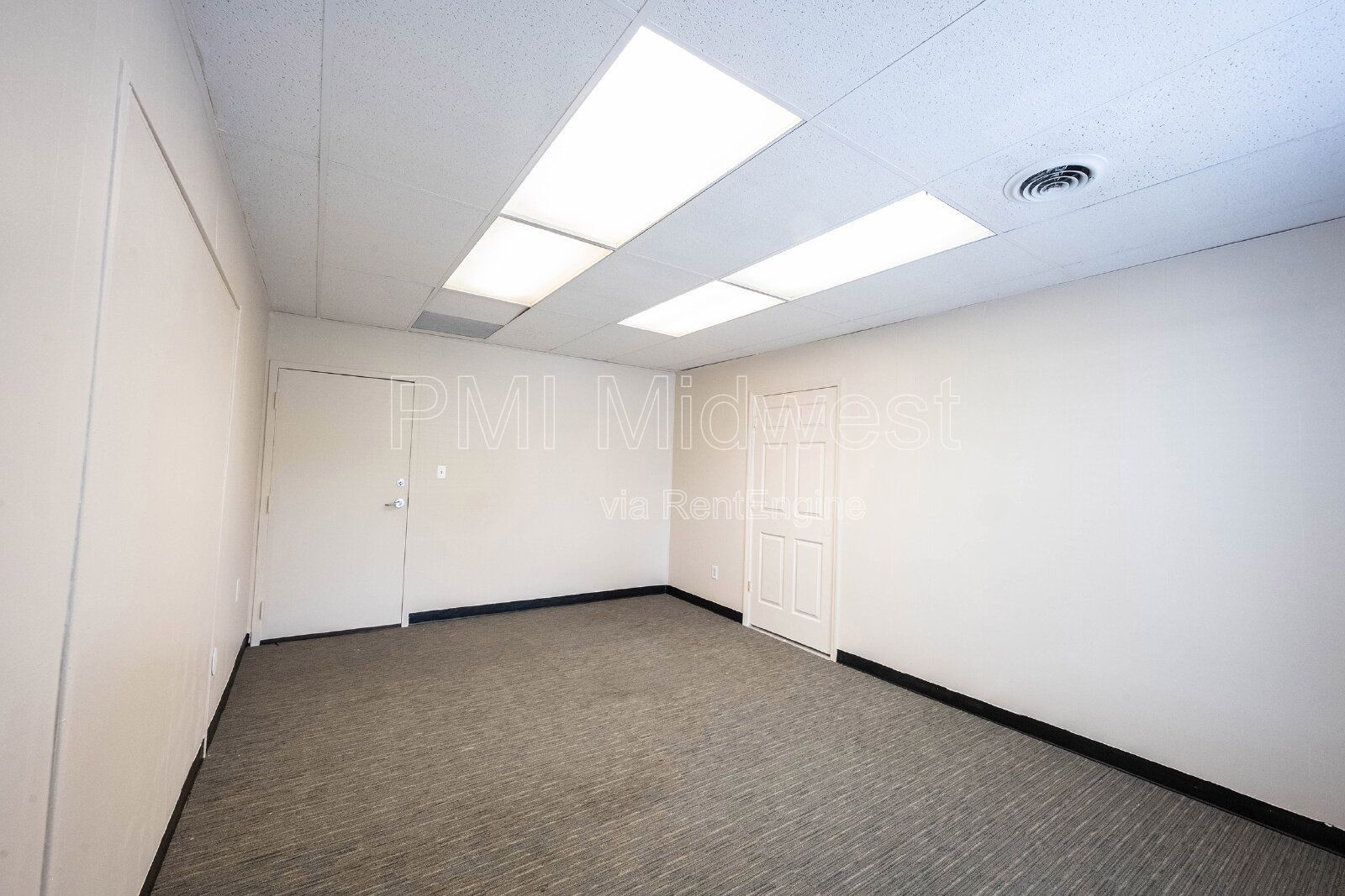 Small business office Space In Indianapolis property image