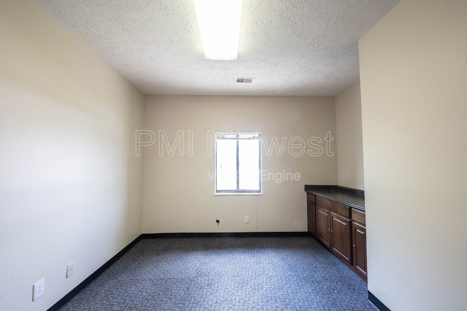 Office Suites Near Broad Ripple property image
