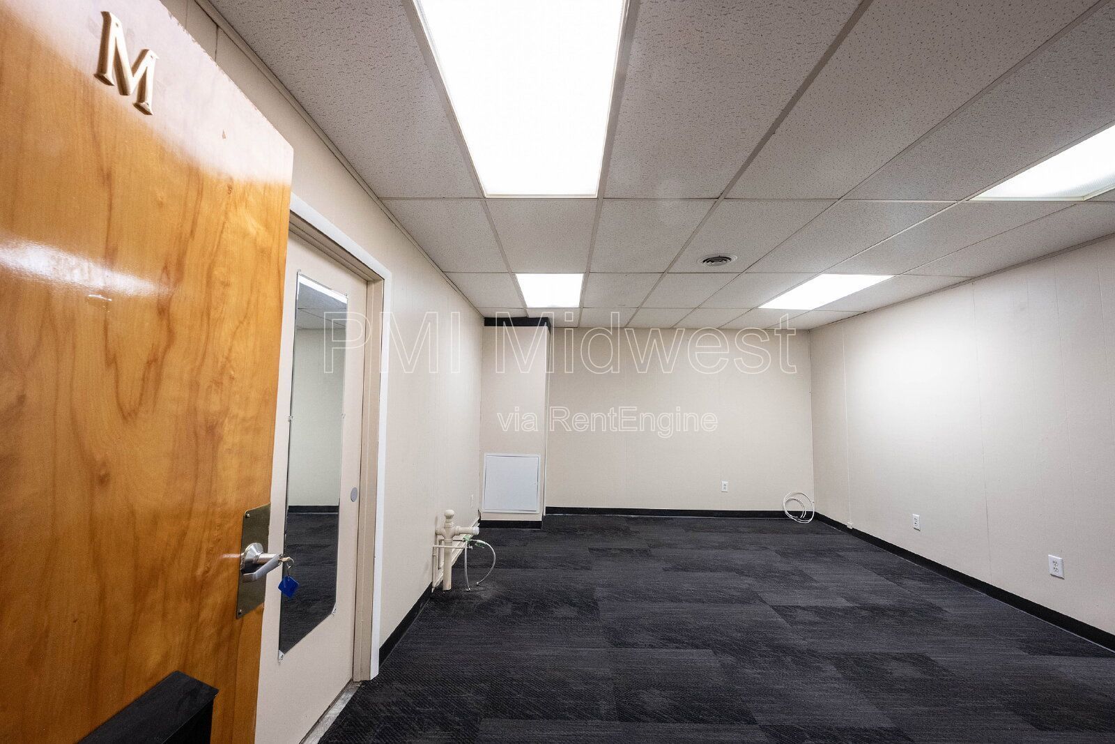 Small Salon Space located in Indianapolis! property image