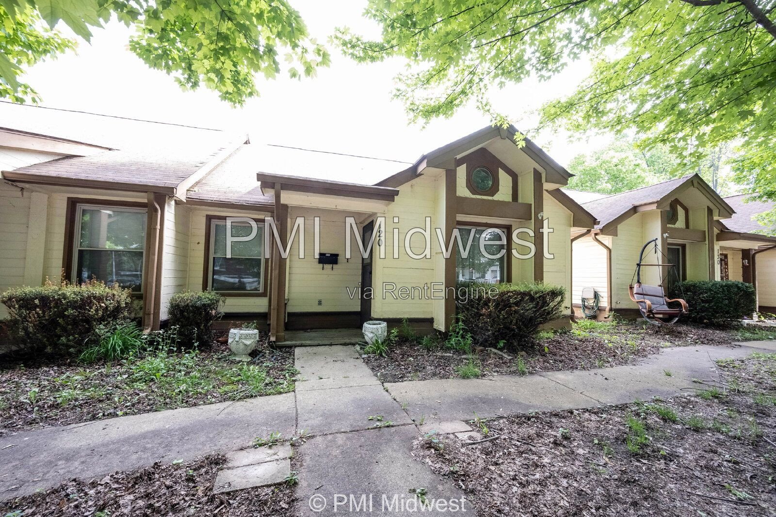 Downtown living with all the small-town charm property image