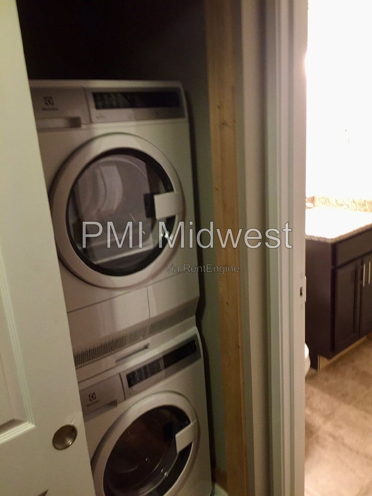 Live in the center of it all at 501 Madison Avenue, Unit 310! property image