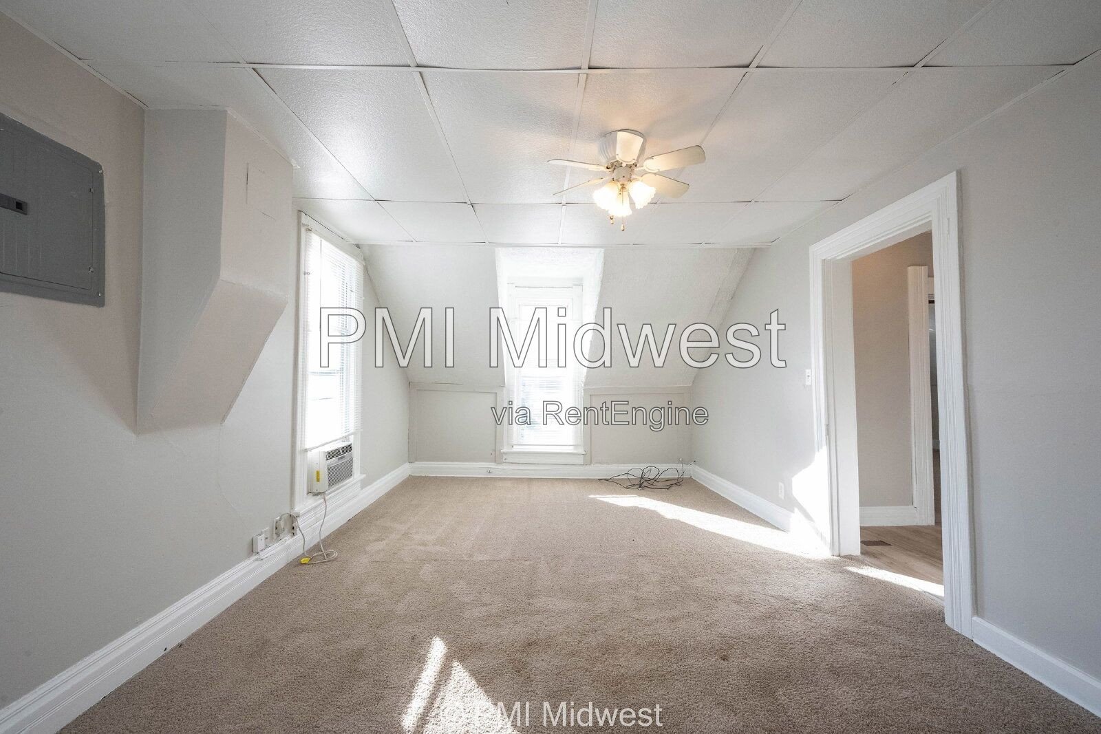 Charming 1-Bedroom Duplex with Modern Amenities in Mooresville! property image