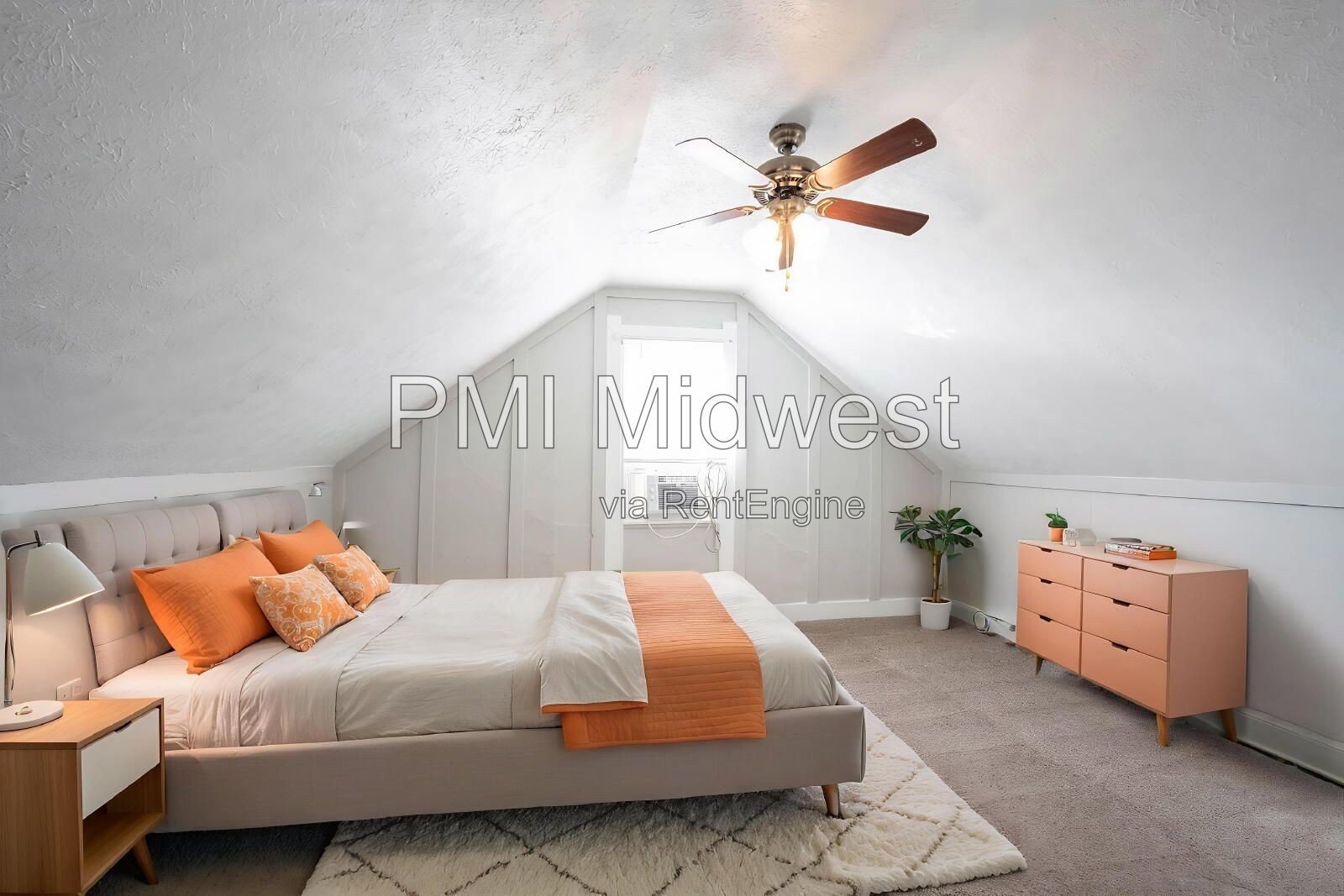 Charming 1-Bedroom Duplex with Modern Amenities in Mooresville! property image