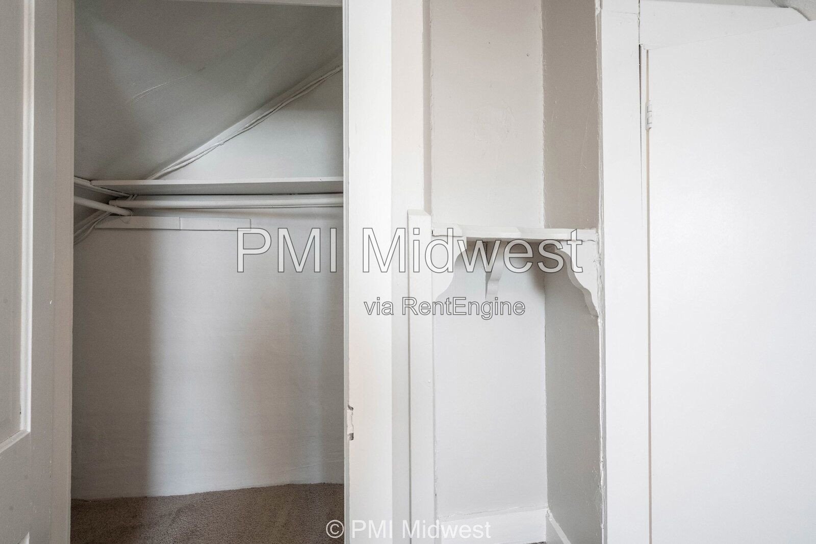 Charming 1-Bedroom Duplex with Modern Amenities in Mooresville! property image