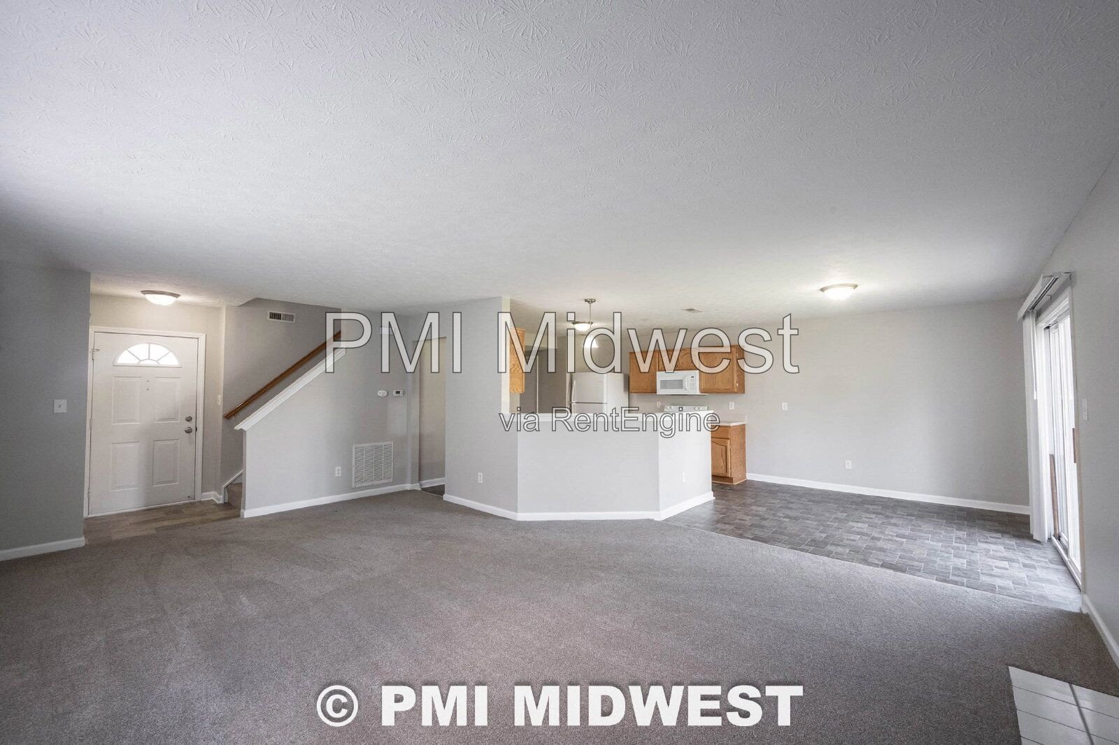 Great 3 Bedroom 2.5 Bathroom Home on the upper east side of Indy! property image