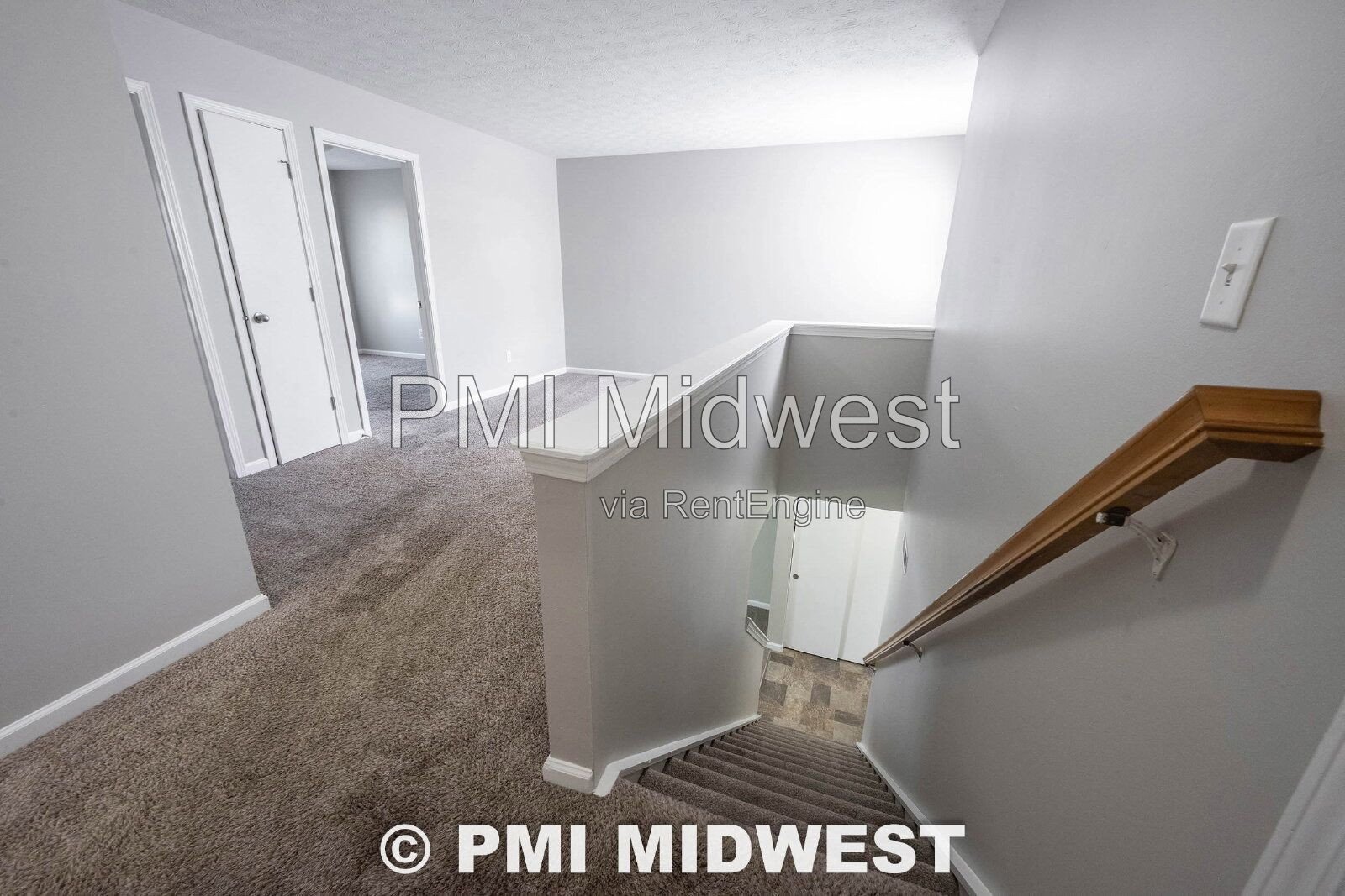 Great 3 Bedroom 2.5 Bathroom Home on the upper east side of Indy! property image