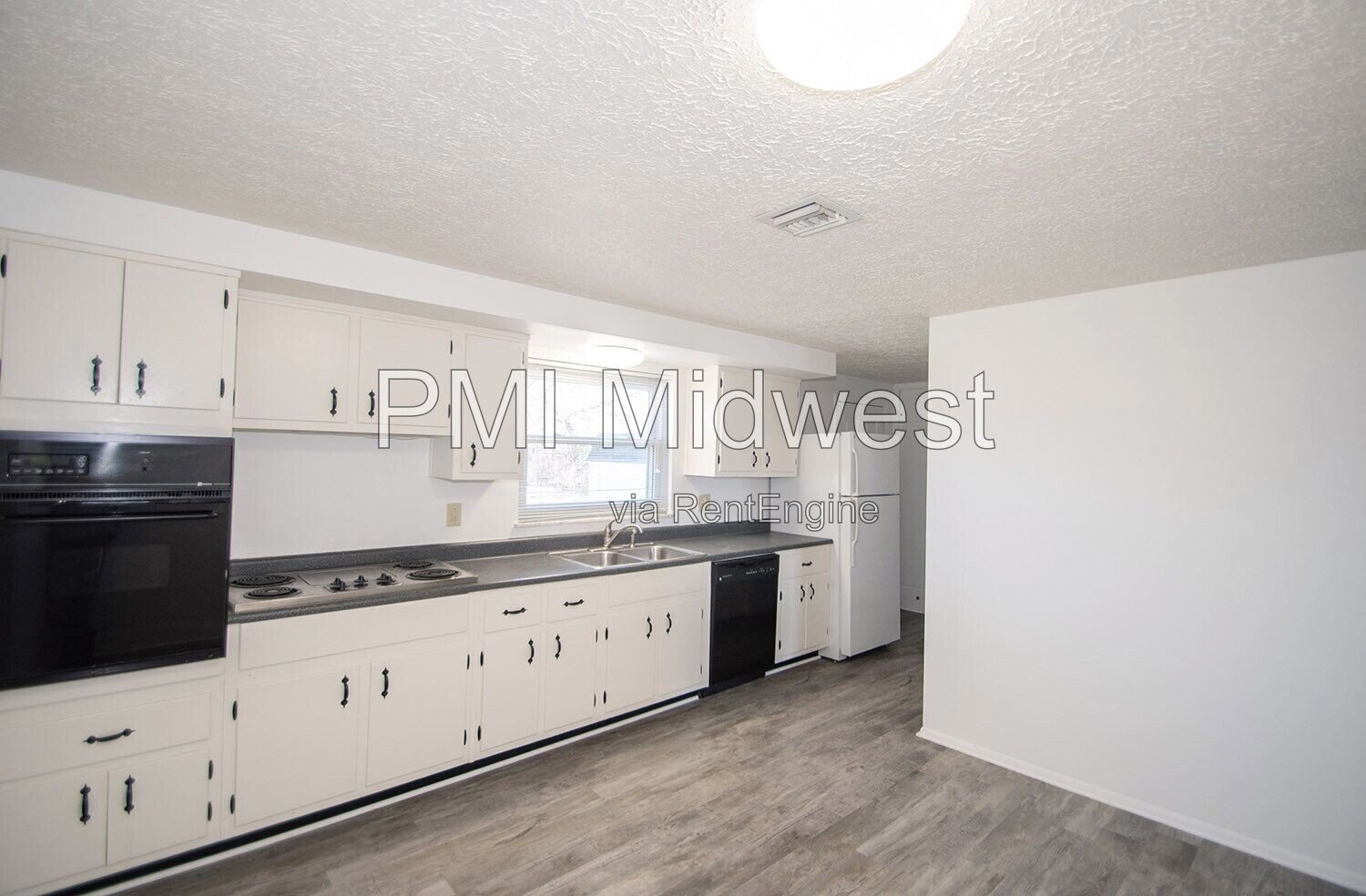 Easy Living on the Southeast Side property image