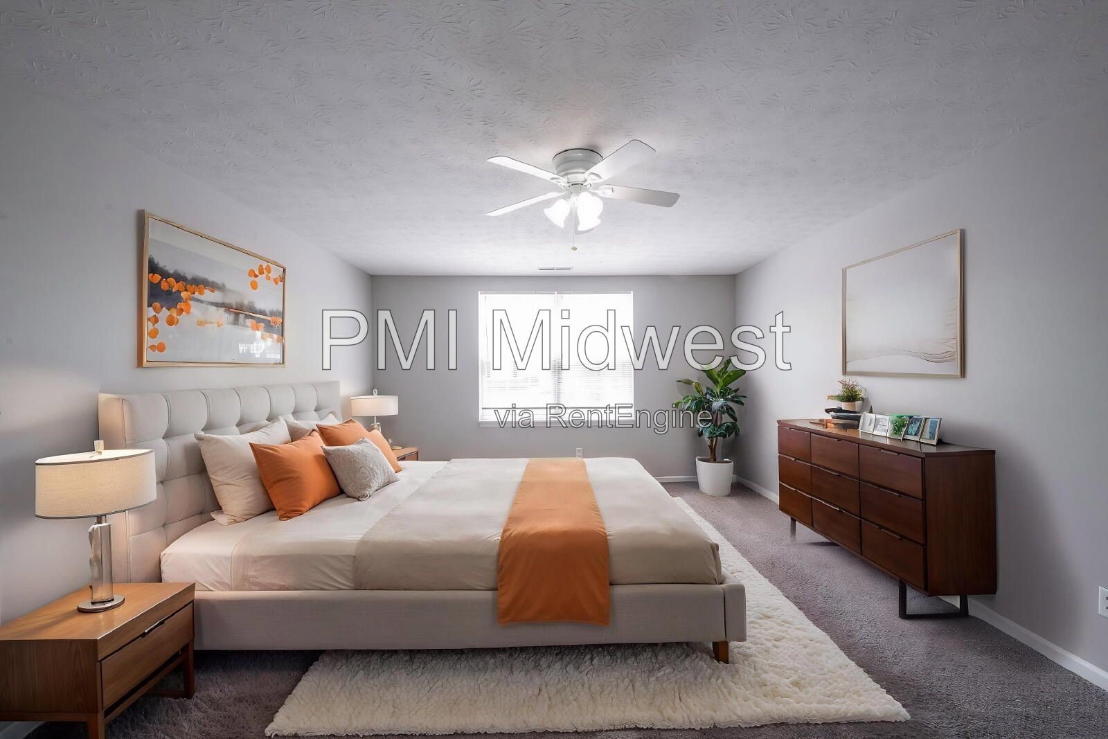 Great 3 Bedroom 2.5 Bathroom Home on the upper east side of Indy! property image