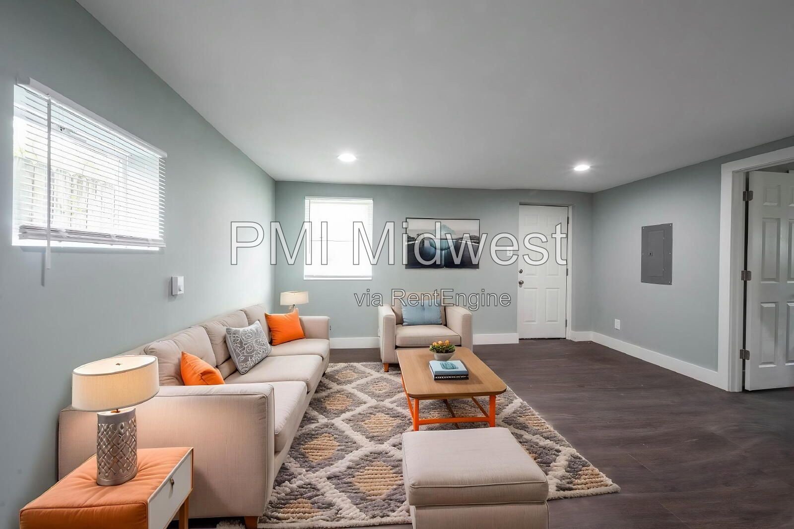 Charming 1-Bedroom Duplex with Modern Amenities in Indianapolis! property image