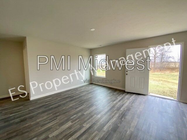 Gorgeous 5 Bedroom 3 Bathroom New Build in Muncie! property image