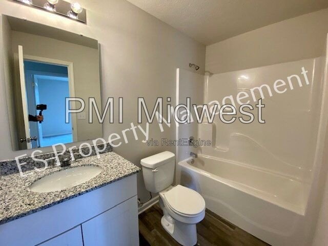 Gorgeous 5 Bedroom 3 Bathroom New Build in Muncie! property image