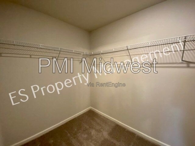 Gorgeous 5 Bedroom 3 Bathroom New Build in Muncie! property image