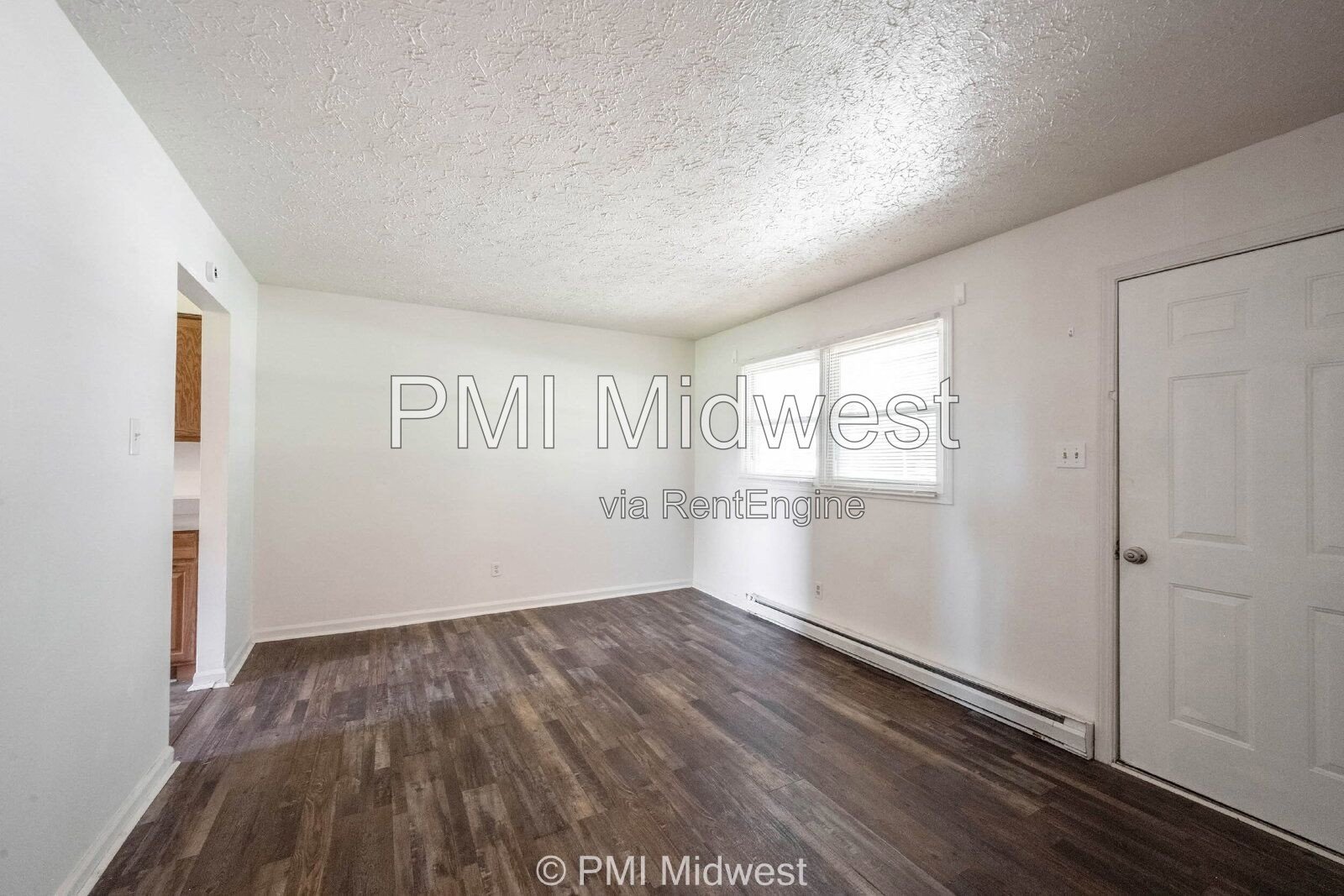 Charming 2-Bedroom Retreat at 570 W U.S. 52, Fountaintown – Cozy Comfort Awaits in 844 Sq Ft! property image