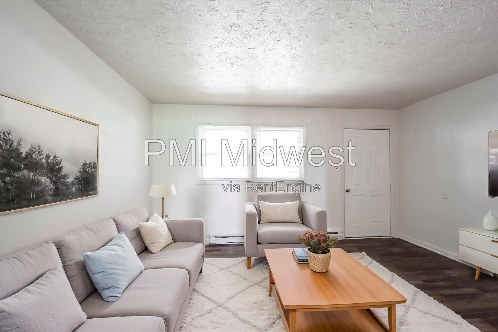 Charming 2-Bedroom Retreat at 570 W U.S. 52, Fountaintown – Cozy Comfort Awaits in 844 Sq Ft! property image