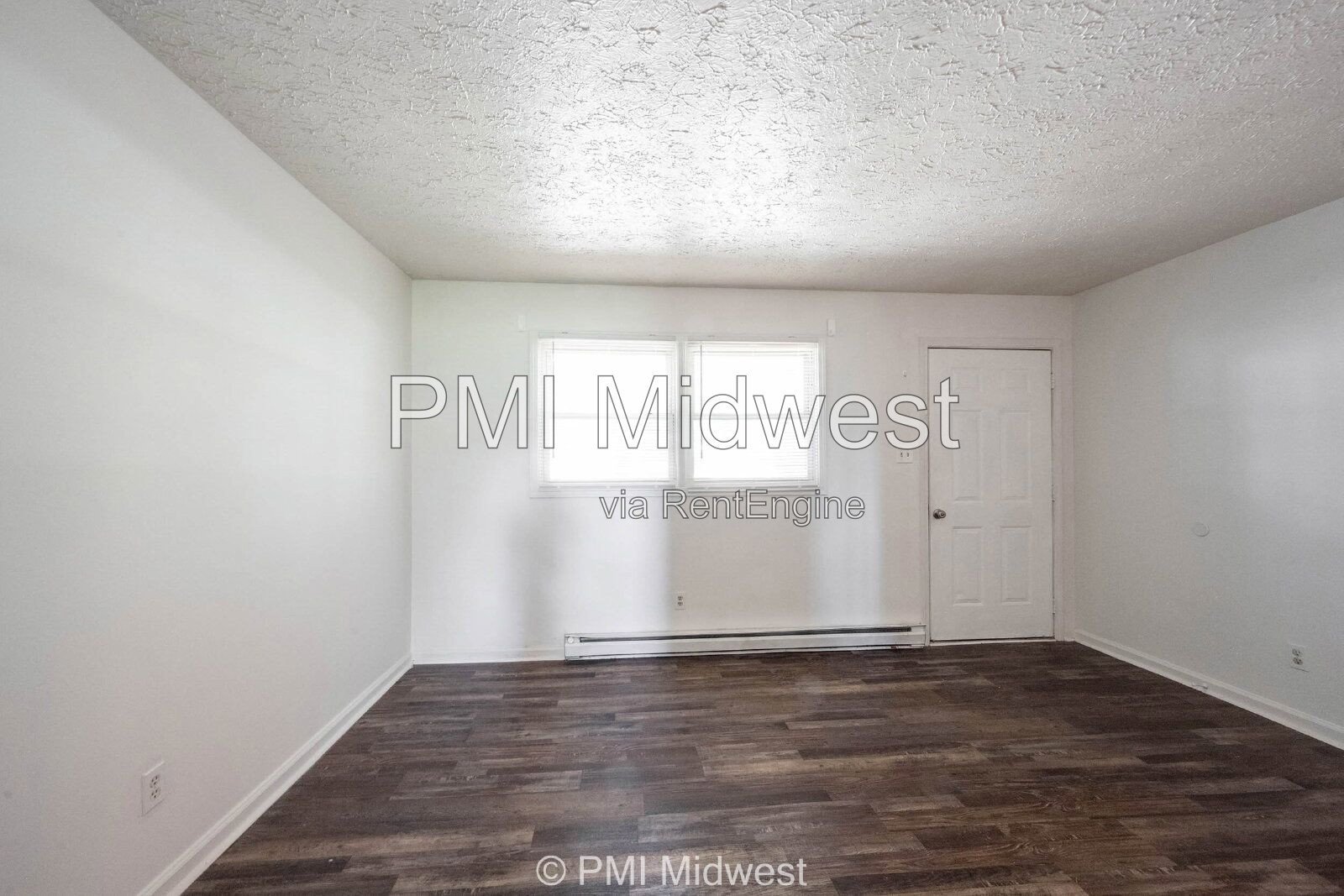 Charming 2-Bedroom Retreat at 570 W U.S. 52, Fountaintown – Cozy Comfort Awaits in 844 Sq Ft! property image