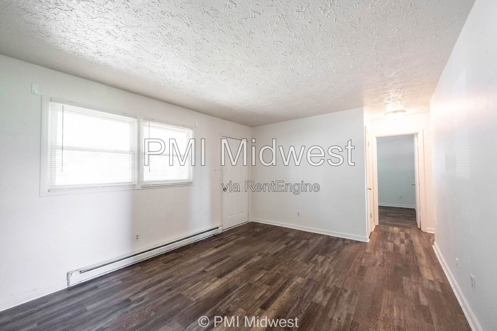 Charming 2-Bedroom Retreat at 570 W U.S. 52, Fountaintown – Cozy Comfort Awaits in 844 Sq Ft! property image