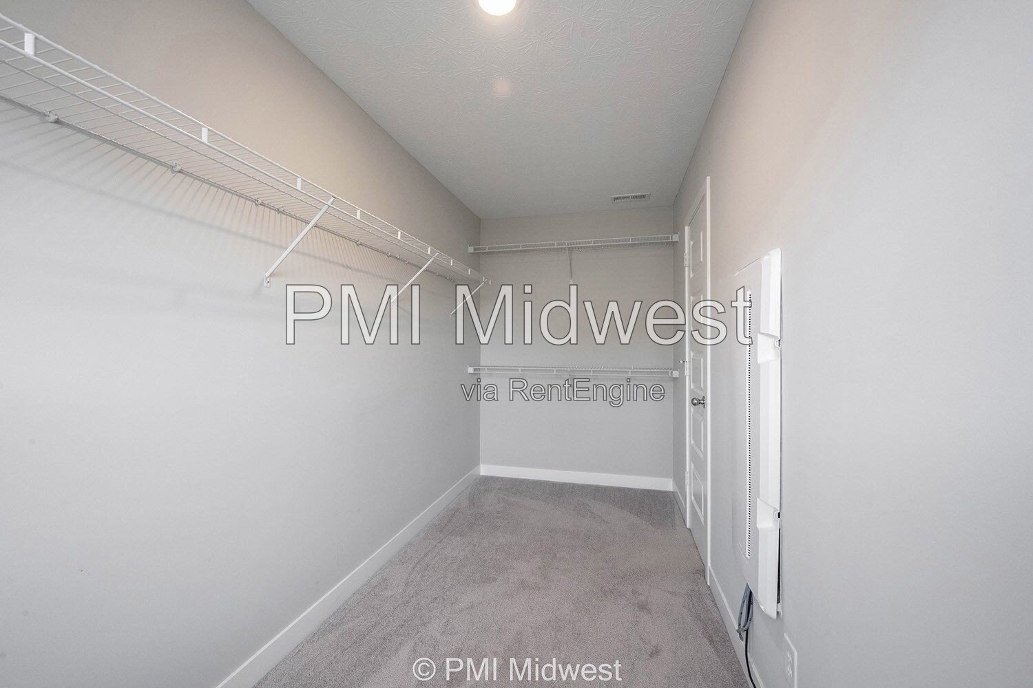 Spacious 3-Bed, 3.5 Bath Condo Gem in Prime Carmel Location!!! property image