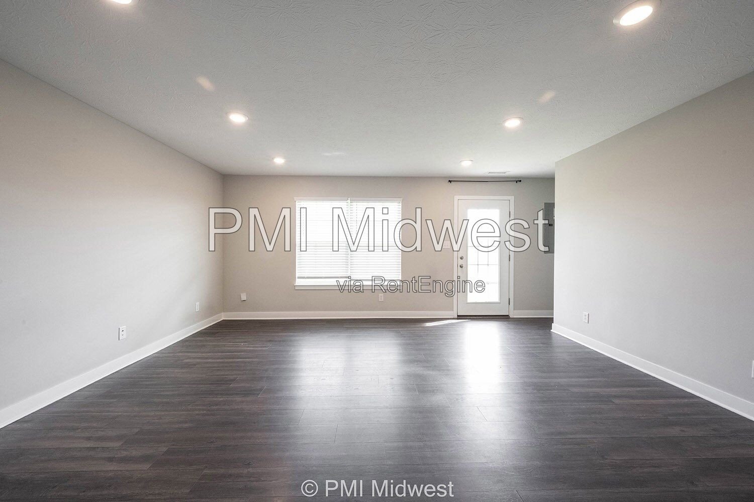 Spacious 3-Bed, 3.5 Bath Condo Gem in Prime Carmel Location!!! property image