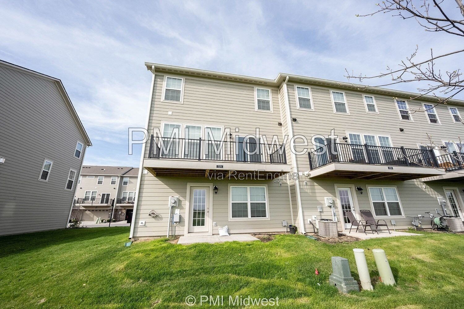 Spacious 3-Bed, 3.5 Bath Condo Gem in Prime Carmel Location!!! property image