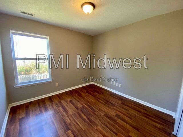 Stunning 3 Bedroom/3 Bath Home in Noblesville property image