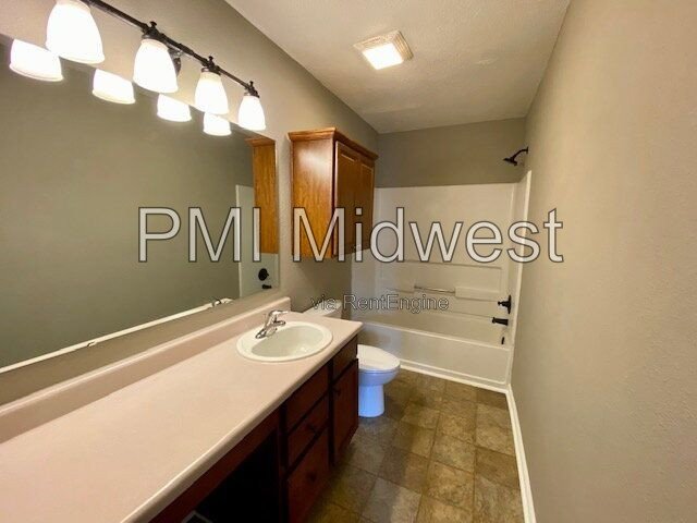Stunning 3 Bedroom/3 Bath Home in Noblesville property image