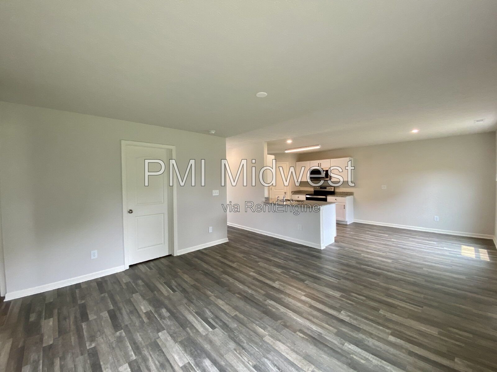 Lovely 5 Bedroom 3 Bathroom New Build in Muncie! property image