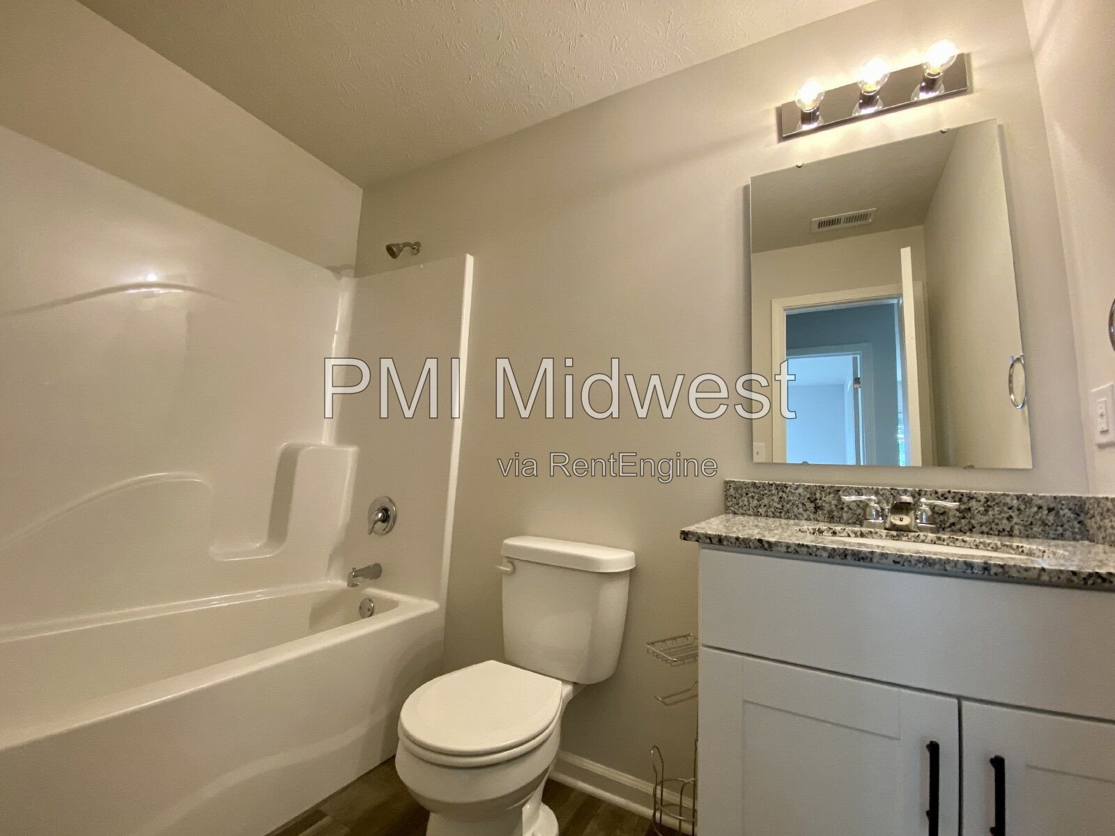 Lovely 5 Bedroom 3 Bathroom New Build in Muncie! property image