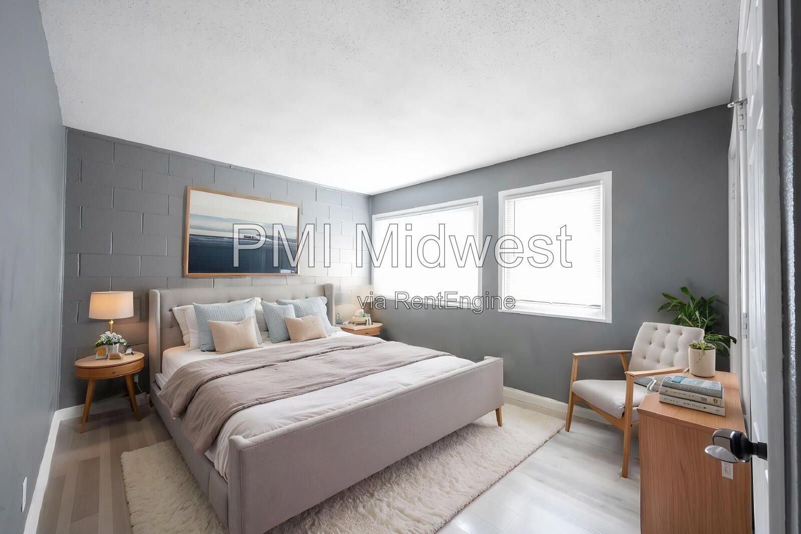 Cozy 2 Bedroom Apartment in Indianapolis with Spacious Layout and Convenient Location property image
