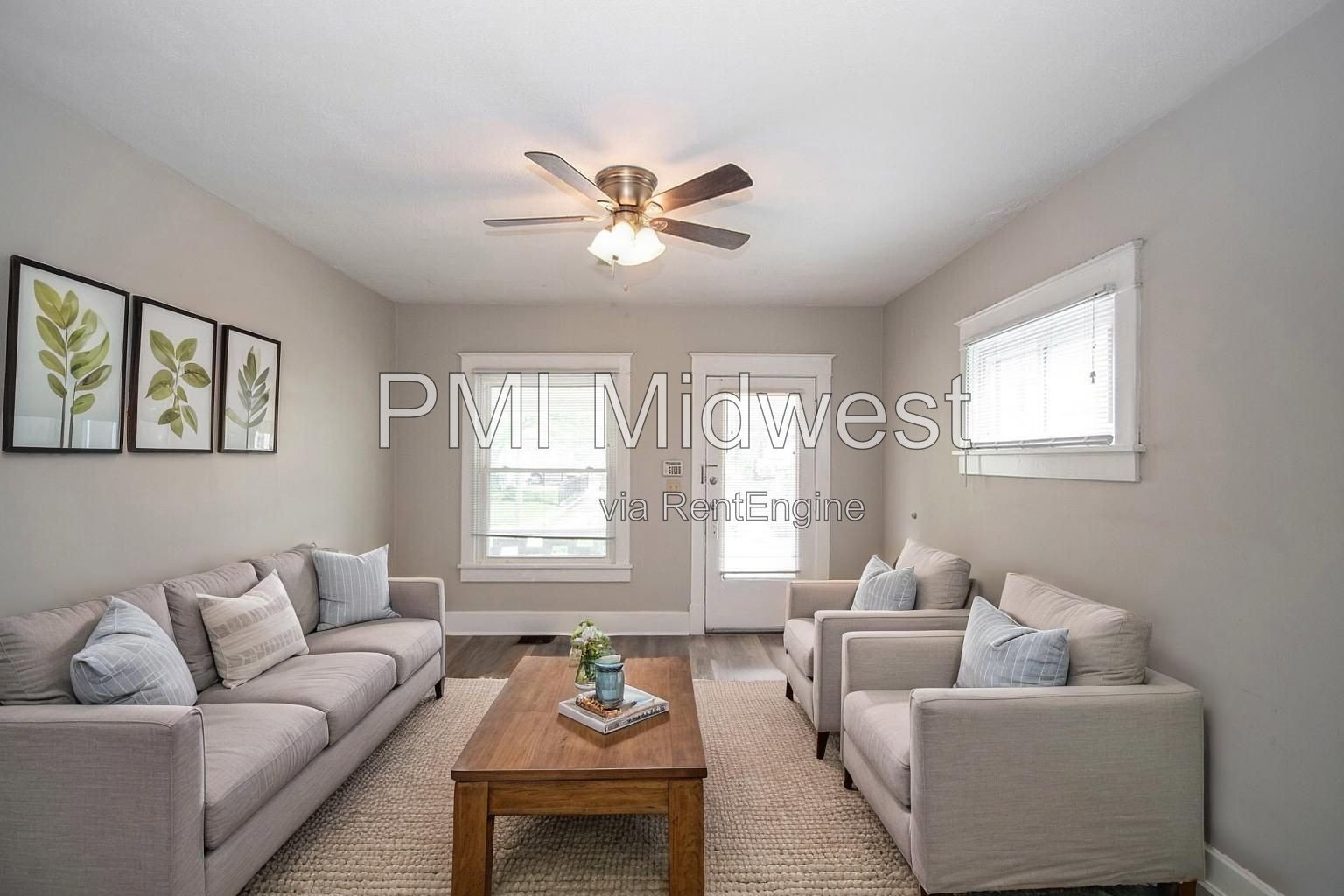 Charming 3-Bedroom Duplex Haven in the Heart of Indianapolis – Spacious 1,400 Sq Ft Layout! property image
