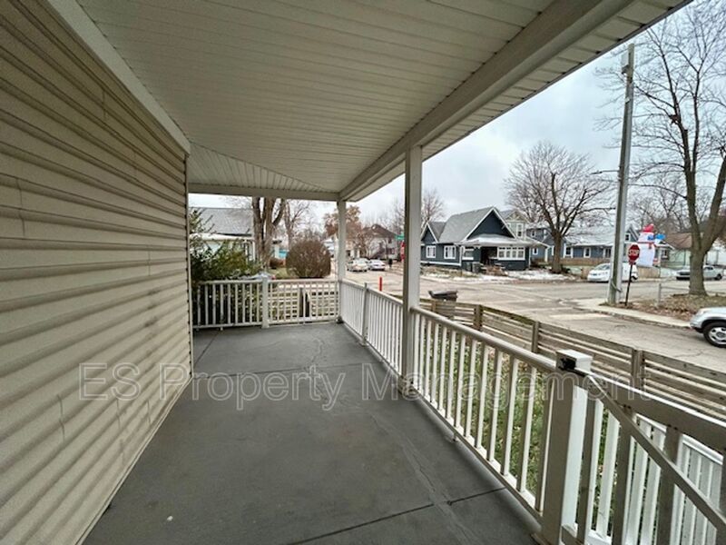 COMING SOON!! Charming 2 Bedroom 2 Bathroom Duplex in Fountain Square! property image