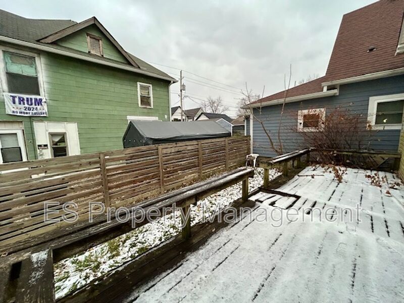 COMING SOON!! Charming 2 Bedroom 2 Bathroom Duplex in Fountain Square! property image