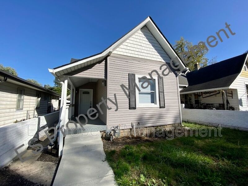 COMING SOON!! Stunning 2-Bedroom, 2-Full Bathroom Home Near Downtown Indianapolis!! property image
