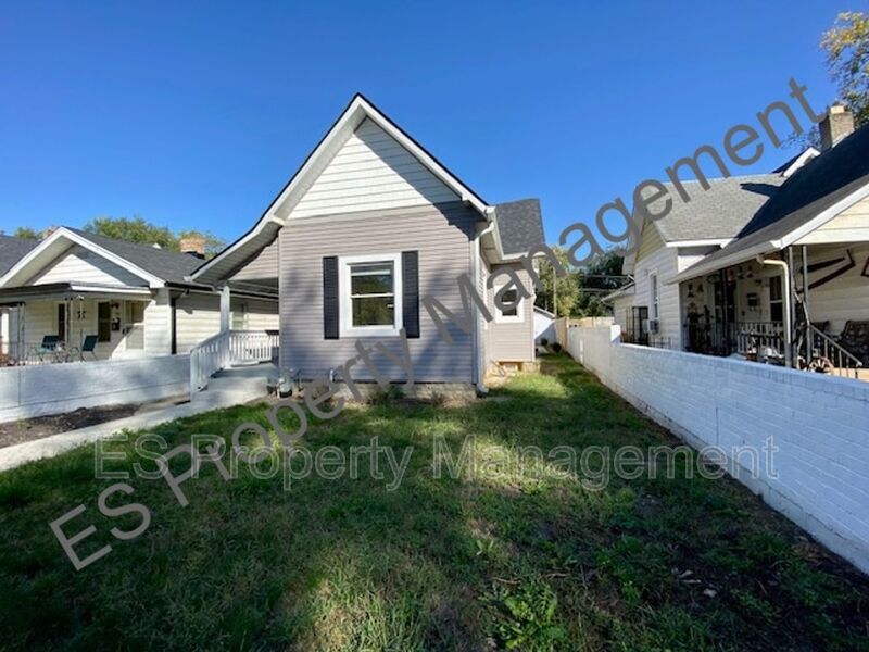 COMING SOON!! Stunning 2-Bedroom, 2-Full Bathroom Home Near Downtown Indianapolis!! property image