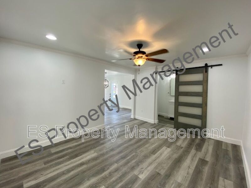 COMING SOON!! Stunning 2-Bedroom, 2-Full Bathroom Home Near Downtown Indianapolis!! property image