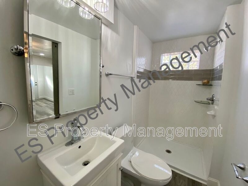 COMING SOON!! Stunning 2-Bedroom, 2-Full Bathroom Home Near Downtown Indianapolis!! property image