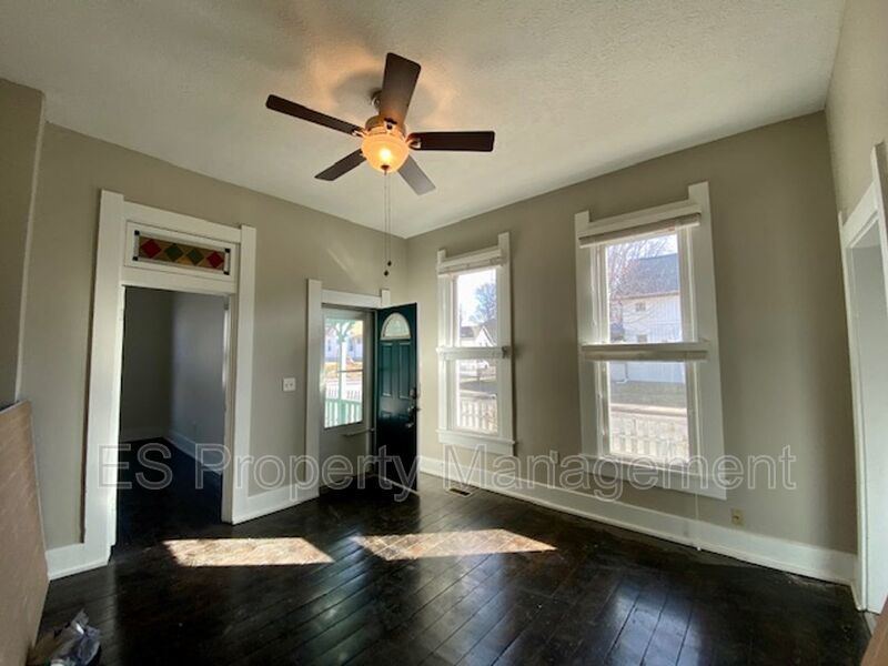 COMING SOON!! Charming Fountain Square victorian cottage w/ white picket fence! property image