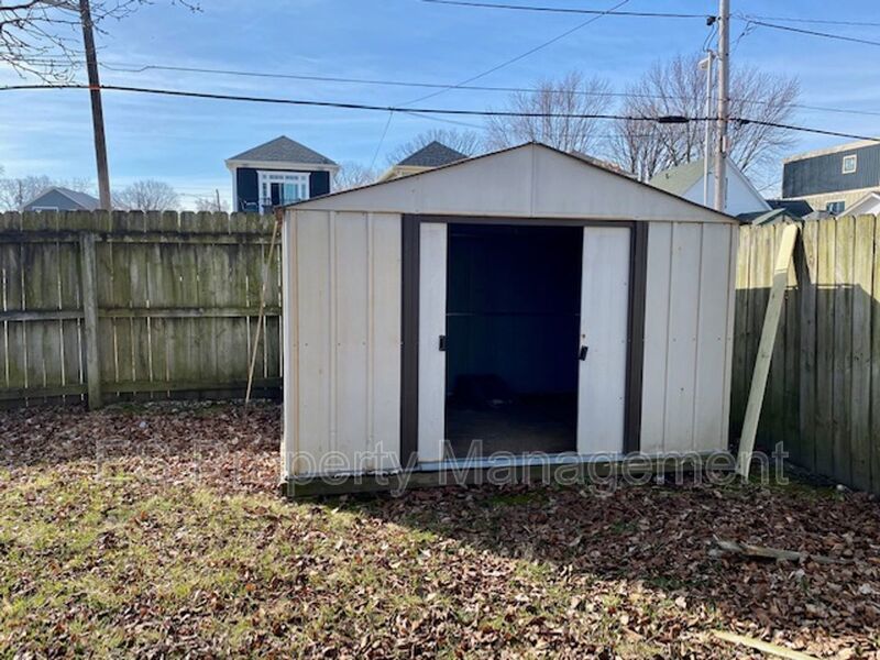 COMING SOON!! Charming Fountain Square victorian cottage w/ white picket fence! property image