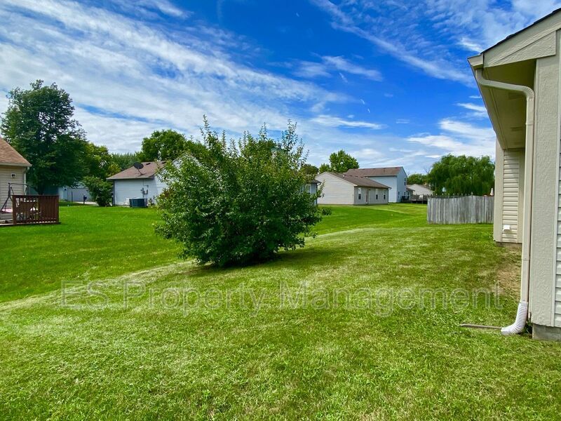 Great 3 Bedroom 2 Bathroom Ranch Style Home in Lawrence! property image