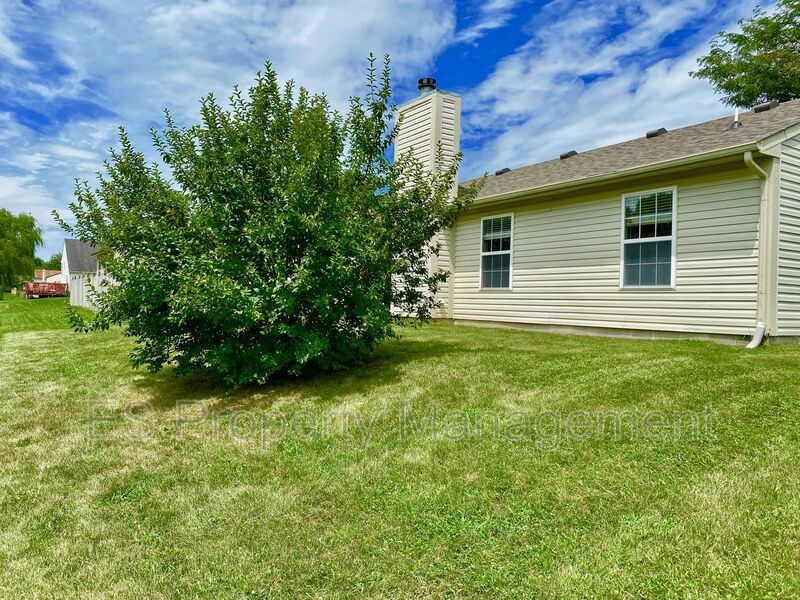 Great 3 Bedroom 2 Bathroom Ranch Style Home in Lawrence! property image